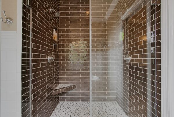 Learn how to select the perfect shower enclosure for your space